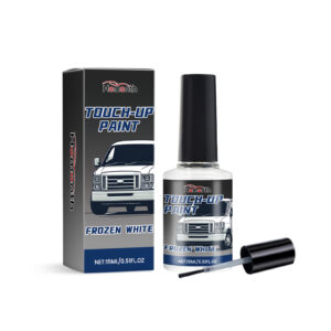 Fast-acting white car paint scratch repair with protective formula